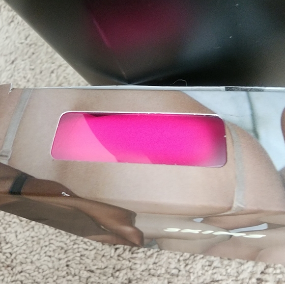 SKIMS SCULPTING BODYSUIT W. SNAPS in Flamingo - Picture 8 of 9